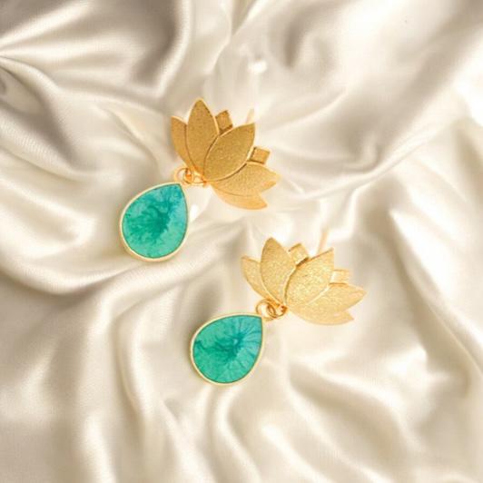 Golden Lotus Dew Earrings